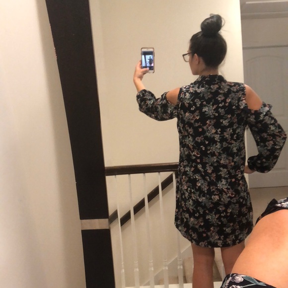 Navy floral dress - Picture 4 of 8